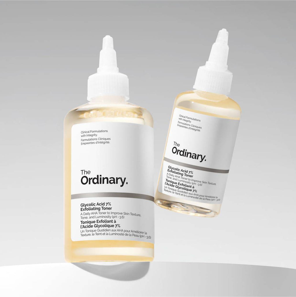 SlimBag Glycolic Acid 7% exfoliating toner for brightening and smoothing skin, promoting an even skin tone.